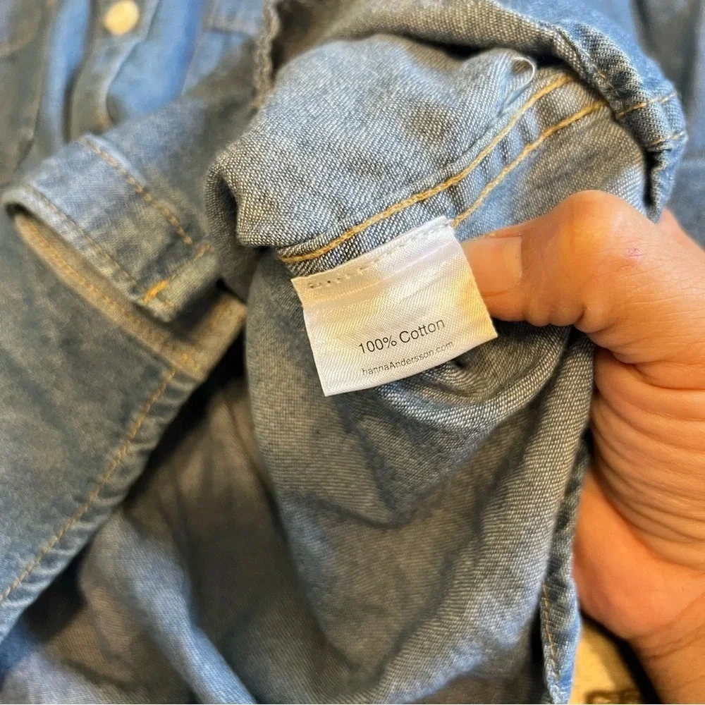 Hanna Andersson Boys Button Down Shirt Casual Chambray Blue lightweight Denim